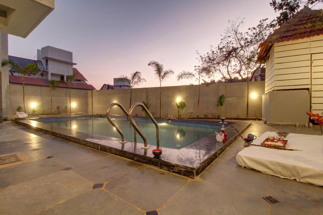 Euphoria Luxury Villa - 5Bhk - Private Pool - Jacuzzi, Бага Екстериор снимка
