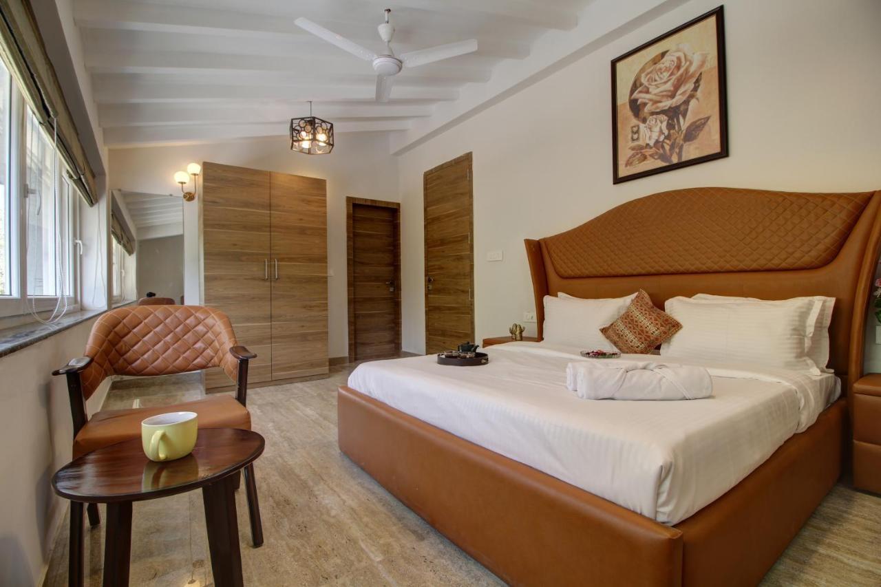 Euphoria Luxury Villa - 5Bhk - Private Pool - Jacuzzi, Бага Екстериор снимка