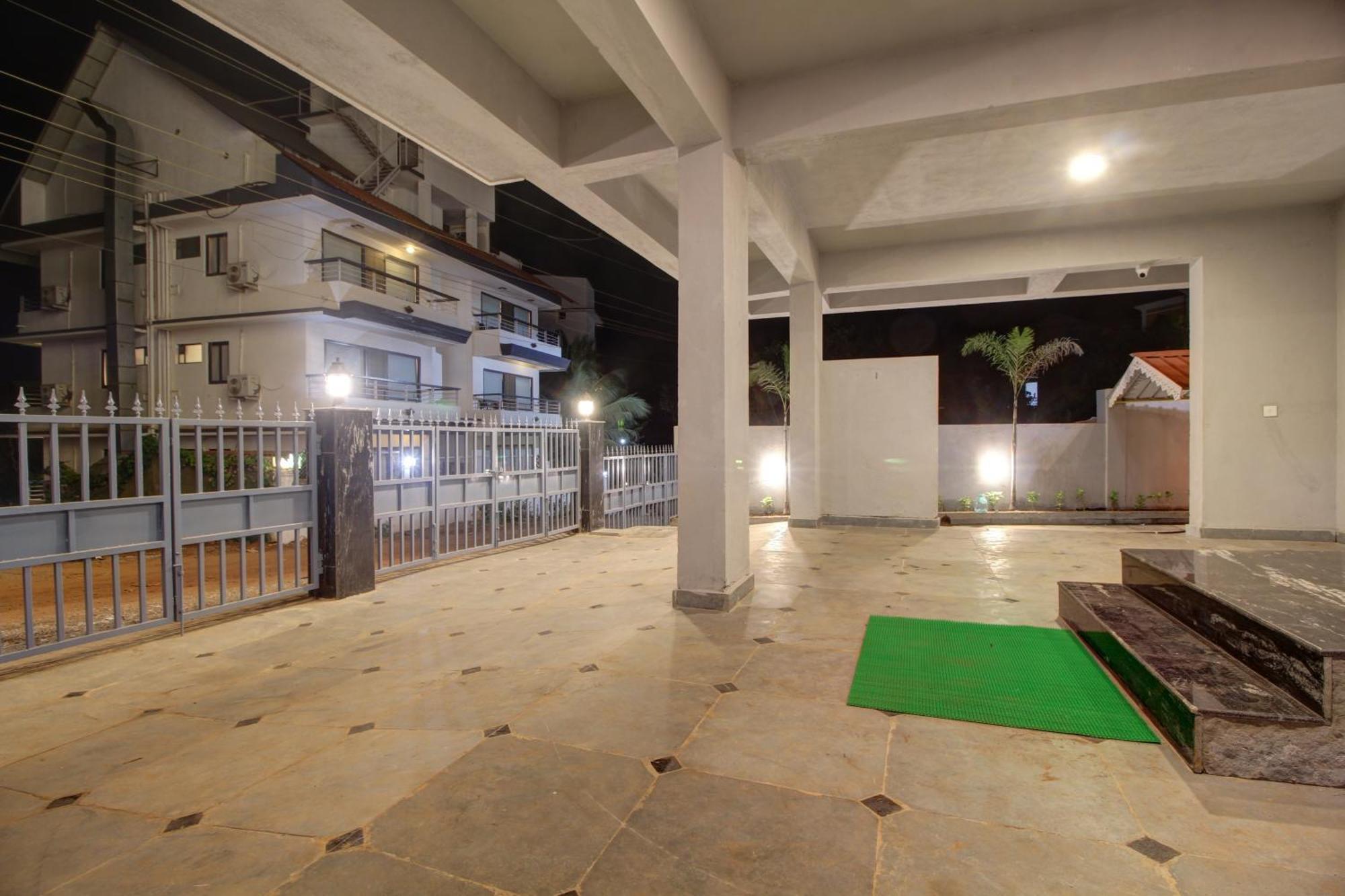 Euphoria Luxury Villa - 5Bhk - Private Pool - Jacuzzi, Бага Екстериор снимка