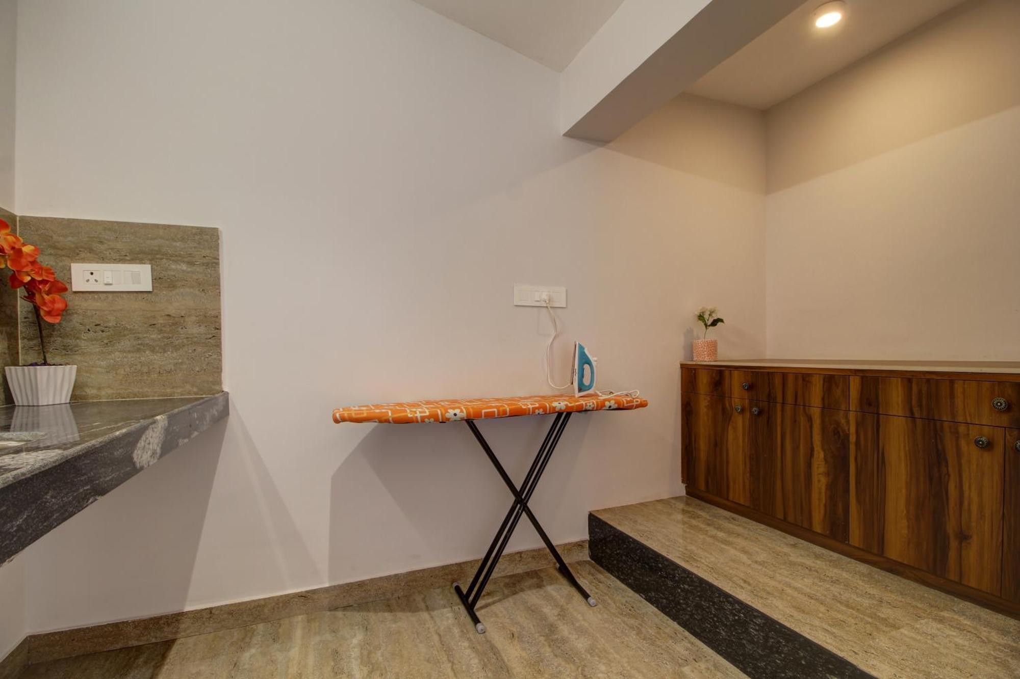 Euphoria Luxury Villa - 5Bhk - Private Pool - Jacuzzi, Бага Екстериор снимка